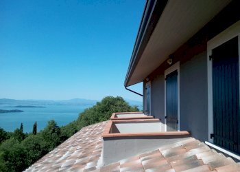 Camere con terrazzino vista lago Trasimeno - Villa Strada Provinciale 142 32, Passignano sul Trasimeno - foto 3