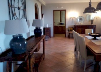 dettagli arredo design - Villa Strada Provinciale 142 32, Passignano sul Trasimeno - foto 6