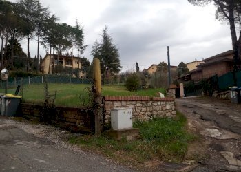 entrata - Building land Strada Cenerente Colle Umberto snc, Perugia - photo 3