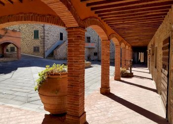 4.jpg - Appartamento Cortona - foto 2