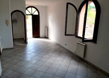 05.jpg - Portion of a house Via dei Lecci, Castiglione del Lago - photo 5