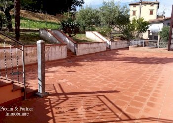 22.jpg - Portion of a house Via dei Lecci, Castiglione del Lago - photo 22