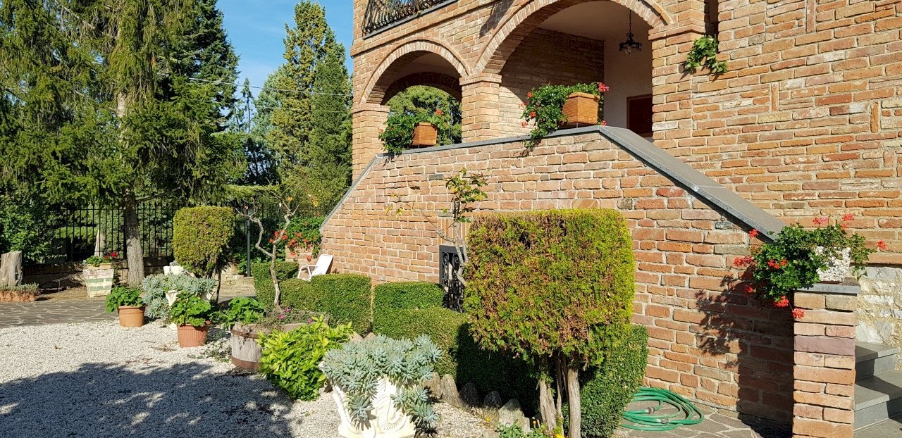 3.jpg - Portion of a house Via Etruria, Castiglione del Lago - photo 3