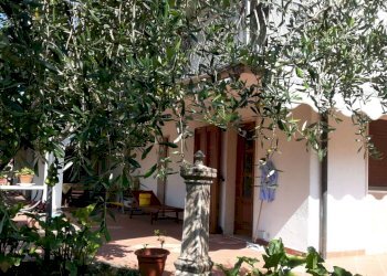 2016-06-28 09.58.35.jpg - Villa Fosdinovo - foto 23