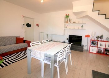 soggiorno vign 2.jpg - Appartamento Via Alfredo Ceci 7A, Carrara - foto 1