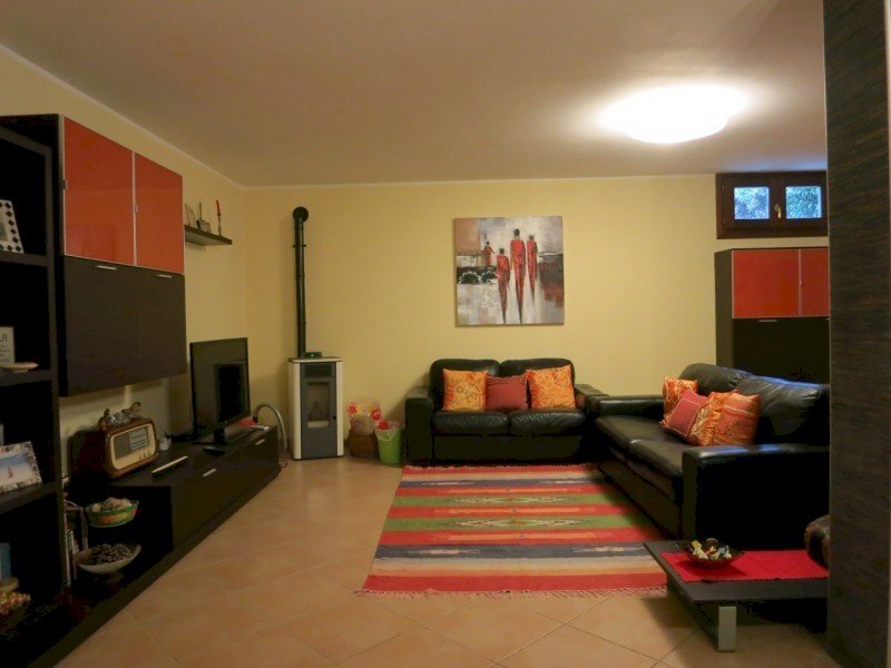 timthumb[7].jpg - Casa semi indipendente Via degli Ulivi 32, Castelnuovo Magra - foto 3