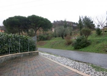 timthumb[6].jpg - Semi-detached house Via degli Ulivi 32, Castelnuovo Magra - photo 12