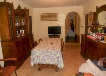sala.JPG - Three-family Villa Via Marciano, Castelnuovo Magra - photo 5