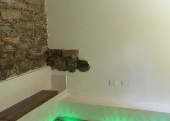 5.jpg - Agenzia Intermediazioni Immobiliari Via Salicello 15, Castelnuovo Magra - foto 6