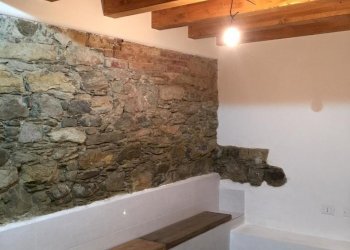 ò.jpg - Agenzia Intermediazioni Immobiliari Via Salicello 15, Castelnuovo Magra - foto 22