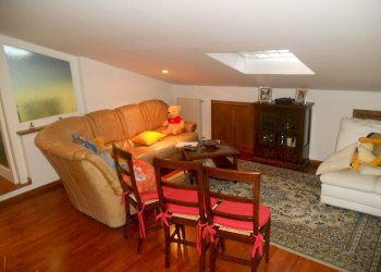 DSCN7231.jpg - Villa Via dei Pini 40, Castelnuovo Magra - foto 6