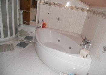 DSCN7236.jpg - Villa Via dei Pini 40, Castelnuovo Magra - foto 11