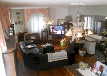 DSCN7246.jpg - Villa Via dei Pini 40, Castelnuovo Magra - foto 21