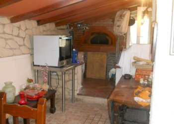 DSCN7254.jpg - Villa Via dei Pini 40, Castelnuovo Magra - foto 29