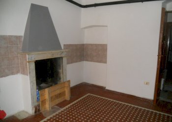 DSCN9230.jpg - Terratetto - Terracielo Via Giuseppe Mazzini 38-40, Santo Stefano di Magra - foto 11