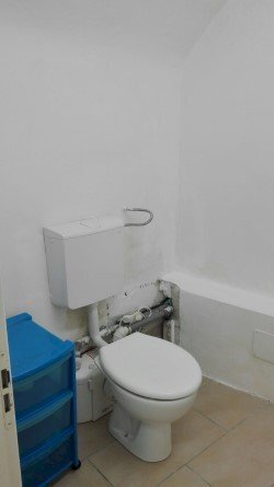 1.jpg - Non Alimentare Via Arnaldo Terzi 1, Sarzana - foto 2