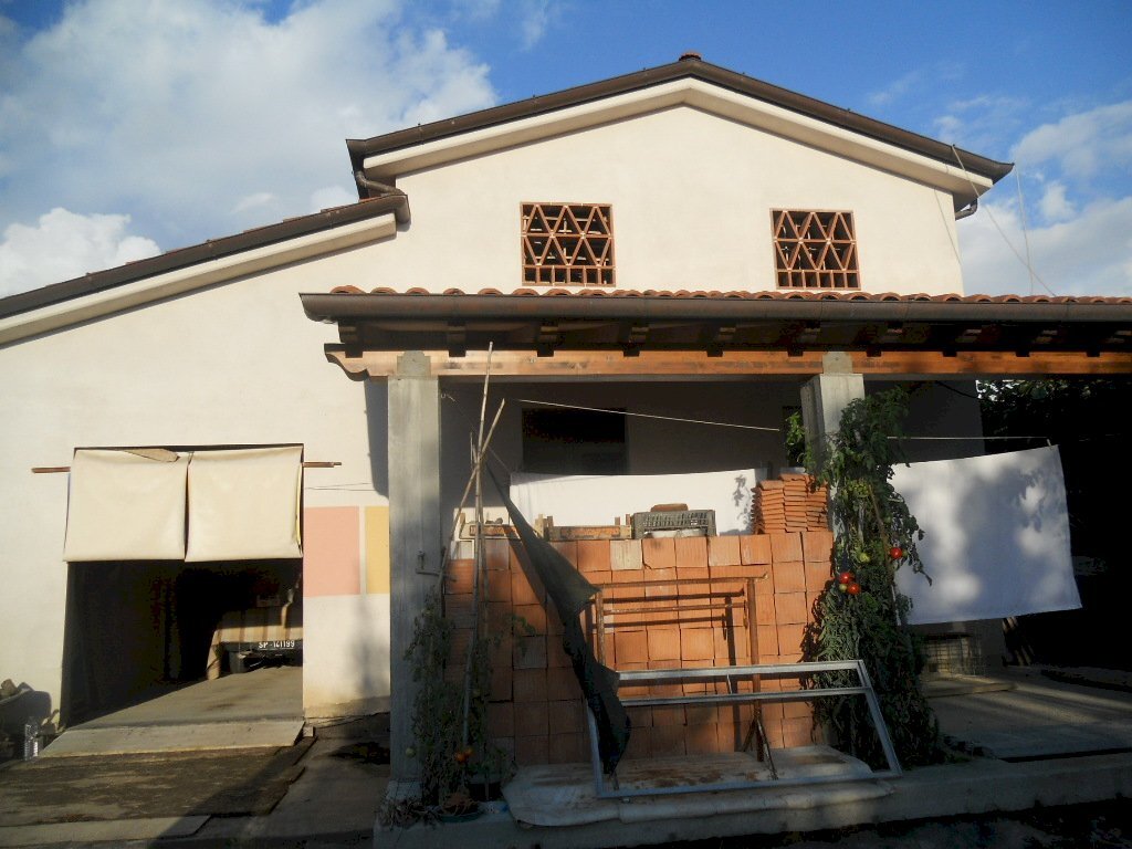 DSCN7525.jpg - Villa Via Canale 118, Castelnuovo Magra - photo 3