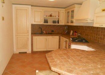 DSCN4992.jpg - Townhouse Via Carbonara 33, Castelnuovo Magra - photo 15