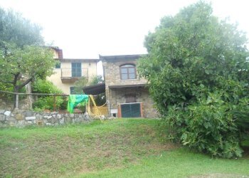 DSCN5166.jpg - Villa Via Palvotrisia 92, Castelnuovo Magra - photo 9