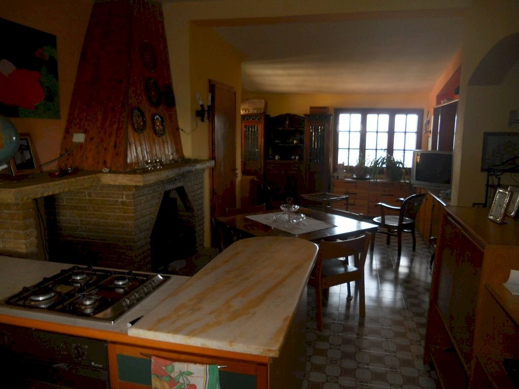 DSCN6194.jpg - Villa VIA MONTECARBOLI 25, Fosdinovo - foto 1