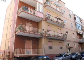 12.jpg - Four-room apartment Siracusa - photo 12