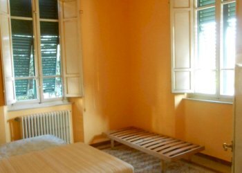 DSCN9894.JPG - Villa Viale Guglielmo Marconi, Lucca - foto 7