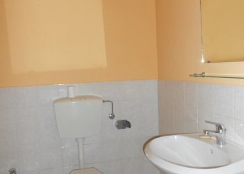 DSCN9904.JPG - Villa Viale Guglielmo Marconi, Lucca - foto 14