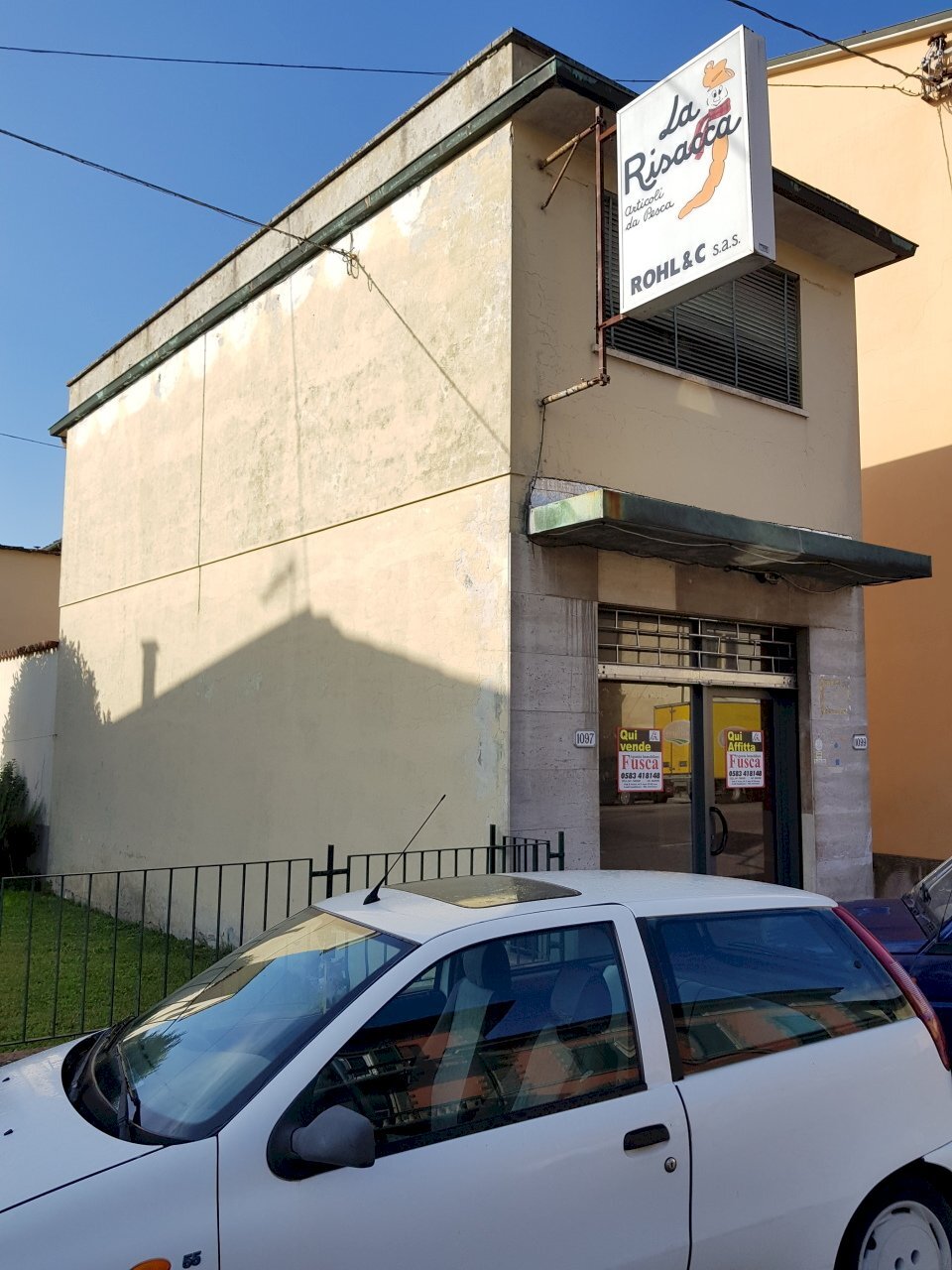 20191012_101539.jpg - Locale Commerciale Via Sarzanese 457, Lucca - foto 1