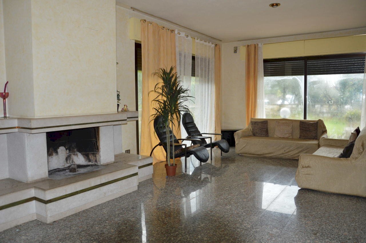 DSC_0005.JPG - Villa Via della Chiesa XXIV, Lucca - foto 1