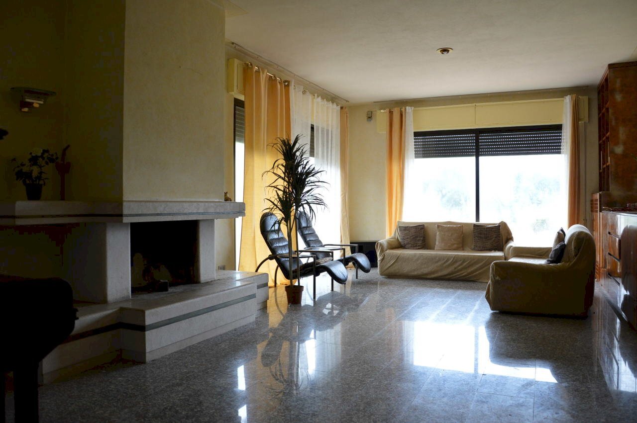 DSC_0004.JPG - Villa Via della Chiesa XXIV, Lucca - foto 3