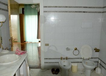 DSC_0044.JPG - Villa Via della Chiesa XXIV, Lucca - foto 27