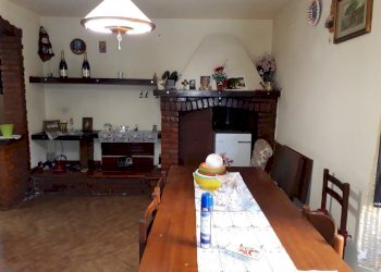 20190322_161104.jpg - Terratetto - Terracielo Via Per Chiatri, Lucca - foto 21