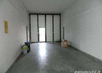 locali_e_fondi_commerciali_a_avenza_carrara_647003 - Locale Commerciale Viale G. Puccini, Lucca - foto 8