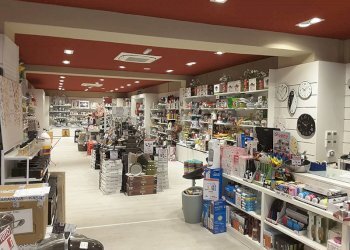 arredamento-negozio-casalinghi.jpg - Articoli da Regalo - Casalinghi Viale San Concordio, Lucca - foto 11