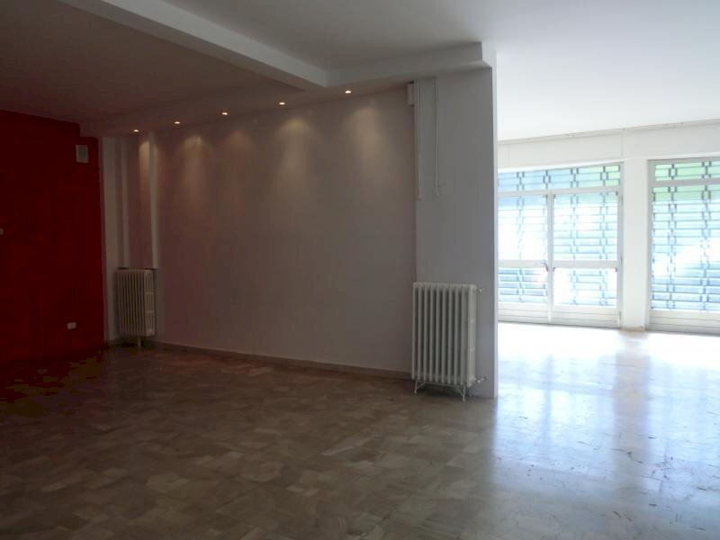 ID_279697_5.jpg - Commercial Premises Via Pesciatina, Lucca - photo 2