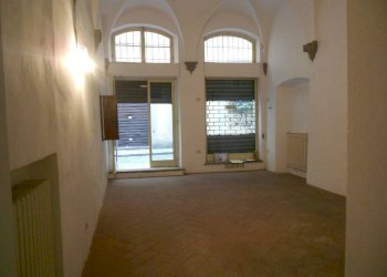 fondo_commerciale_in_affitto_a_firenze_zona_centro - Locale Commerciale Viale G. Puccini, Lucca - foto 4