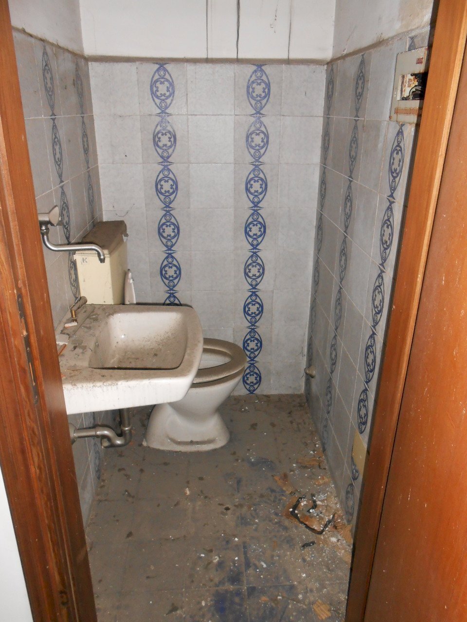 DSCN9545.JPG - Locale Commerciale Via Augusto Passaglia, Lucca - foto 3