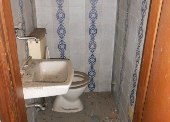 DSCN9545.JPG - Locale Commerciale Via Augusto Passaglia, Lucca - foto 3