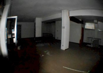 DSCN9547.JPG - Locale Commerciale Via Augusto Passaglia, Lucca - foto 5