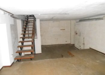 DSCN9558.JPG - Locale Commerciale Via Augusto Passaglia, Lucca - foto 16