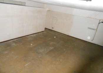 DSCN9560.JPG - Locale Commerciale Via Augusto Passaglia, Lucca - foto 18