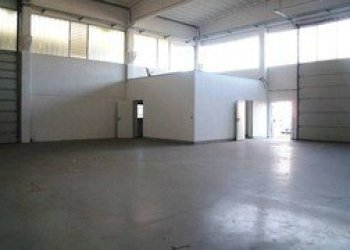 d45506ef96688db980f38a405ec027c3.jpg - Locale Commerciale Via Fillungo, Lucca - foto 6