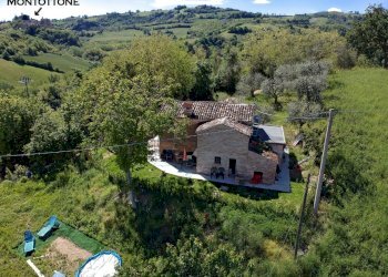 02 MONSAMPIETRO MORICO - Casa rurale in pietra e m - Rustico Monsampietro Morico - foto 3