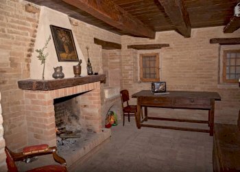 09 MONSAMPIETRO MORICO - Casa rurale in pietra e m - Rustico Monsampietro Morico - foto 10