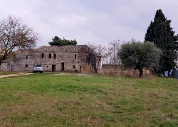 011.jpg - Casale Cupra Marittima - foto 11