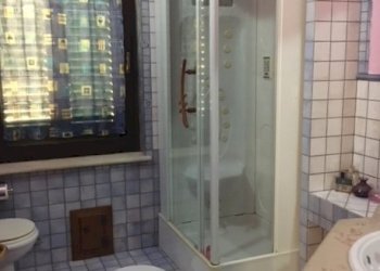 bagno con doccia idromassaggio - Villa a Schiera via Sandro Pertini 84, San Fele - foto 12