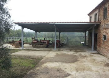 011 ricovero animali.jpg - Terreno agricolo Mondavio - foto 21