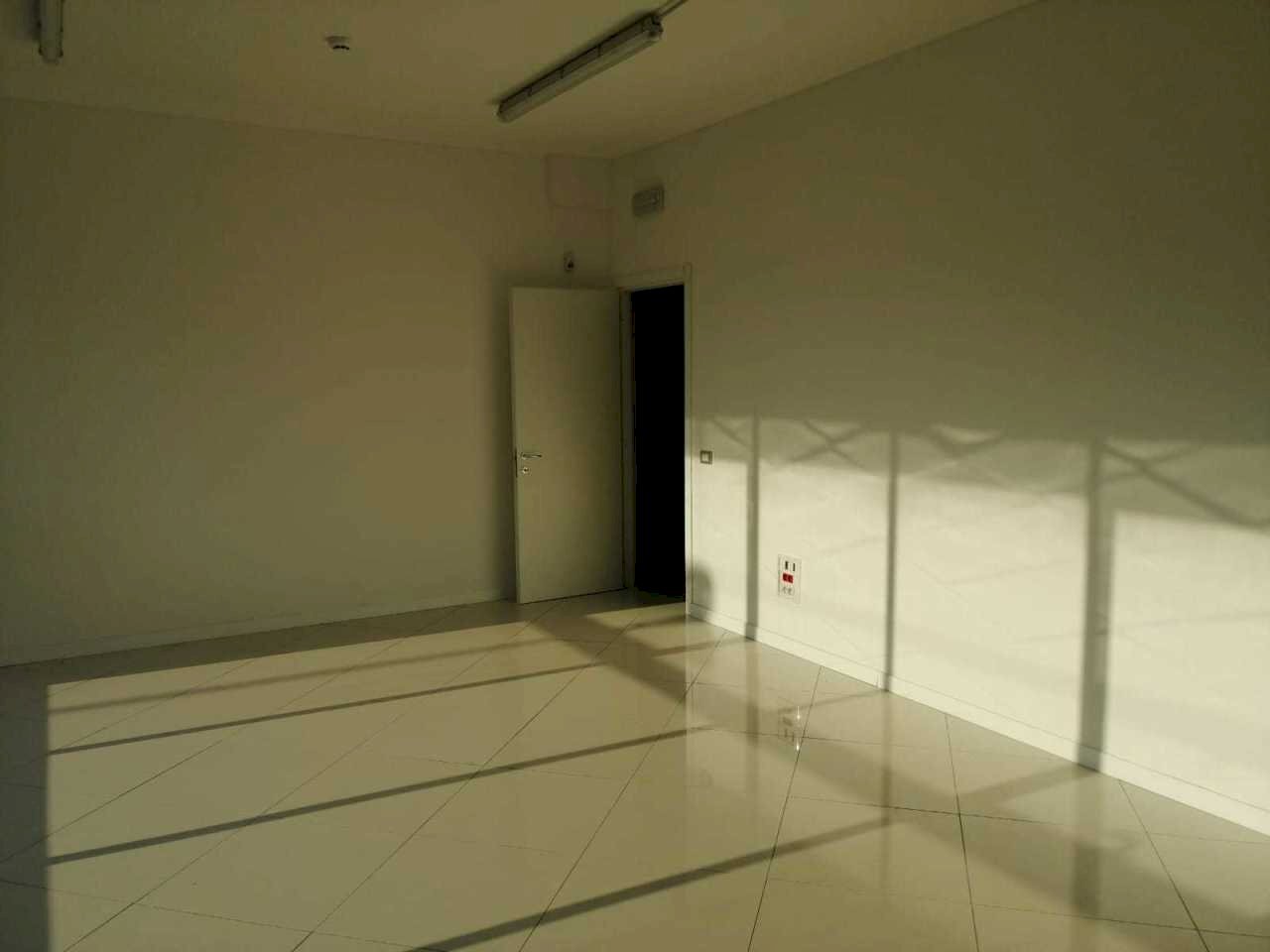 ufficio zona centro San Benedetto Del Tronto (11). - Office San Benedetto del Tronto - photo 1