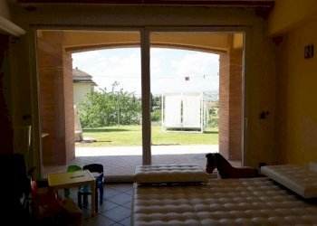 20170717_100427 (800x600).jpg - Casa indipendente Castorano - foto 14