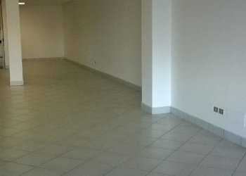 WP_20160425_15_44_57_Pro (449x800).jpg - Locale Commerciale Monteprandone - foto 17